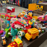 Duurzame feestdagen: koop je cadeau tweedehands – door Laurentien Adriaens