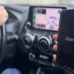 Tieners kunnen nu zelf een taxi boeken met Uber Teens – door Wout Hion