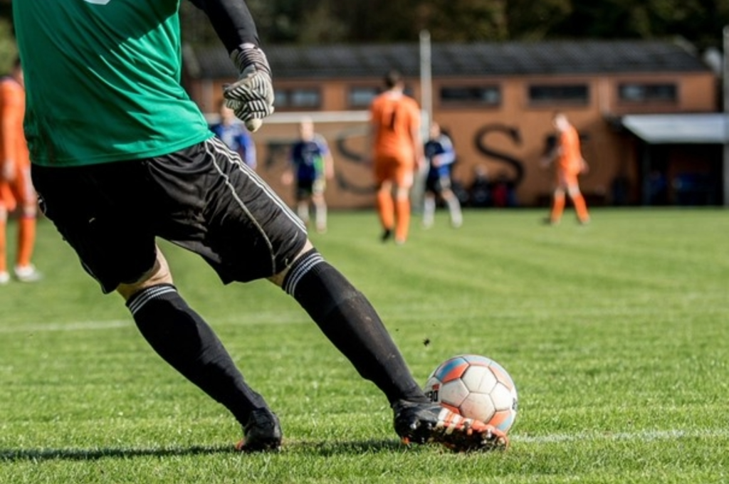 Sport en school combineren: “Je moet voor jezelf de juiste balans vinden” – door Jasper Leeten