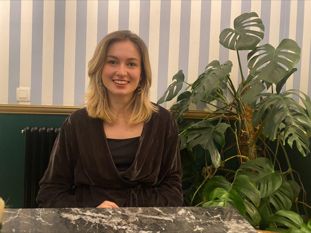 LUISTER – Studente toneel Arjan Schepers genomineerd voor POINT OF U filmfestival – Door Pauline Brabants