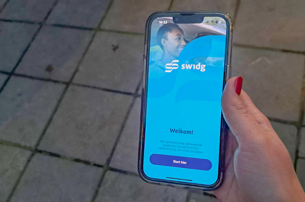 LUISTER – Nieuwe app ‘Swidg’ lijkt dé oplossing voor tekort aan parkeerplaatsen aan Hogeschool PXL, UCLL en UHasselt – door Laurentien Adriaens