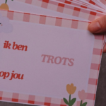 Jongeren zamelen geld in voor De Warmste Week: “Door sociale media voel ik me vaak eenzaam” – door Laurentien Adriaens