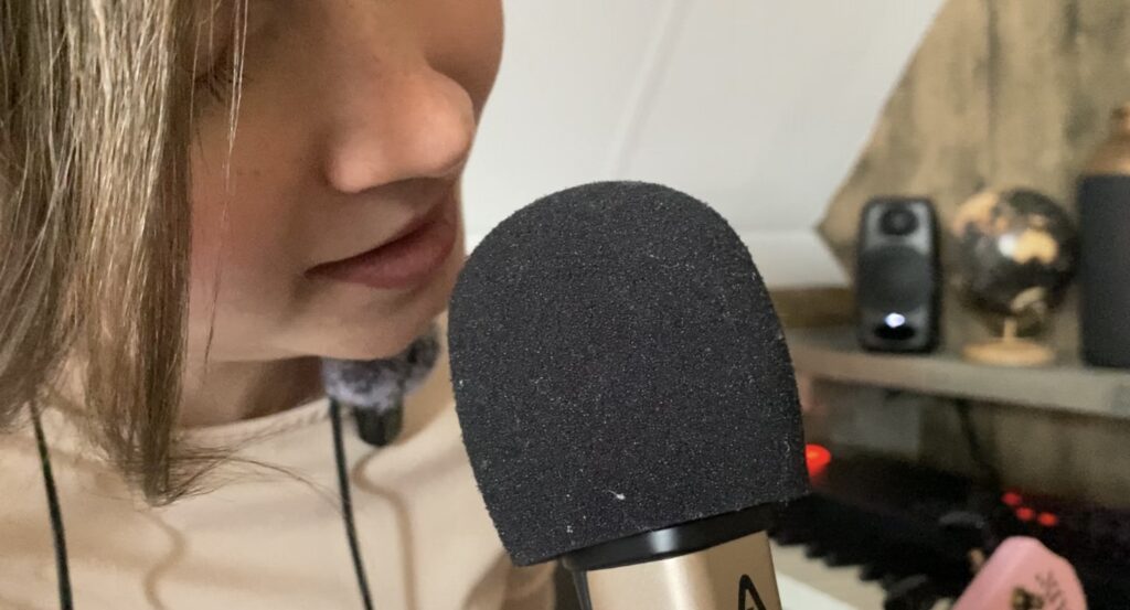 LONGREAD – Jongeren in de kunst: “De acteerwereld is zwaar, maar zonder kunst ben ik ongelukkig” – door Pauline Brabants