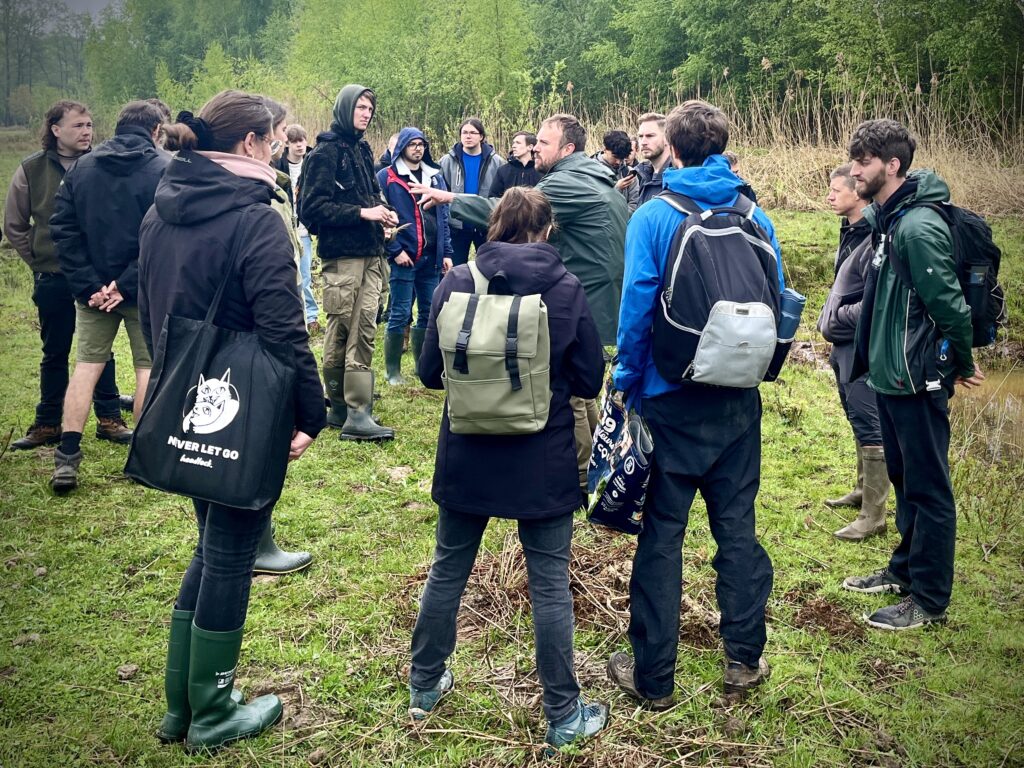 Studenten Green & Tech analyseren graslanden en waterkwaliteit: “Essentiële stap voor ontwikkeling” – door Alexander Lallemand