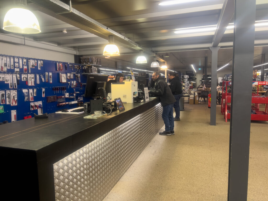 Personeel van de Heuts in Hoensbroek heeft twee weken geleden uit het niets afscheid moeten nemen. “We hebben wel allemaal even gehuild” – door Anne van den Berg