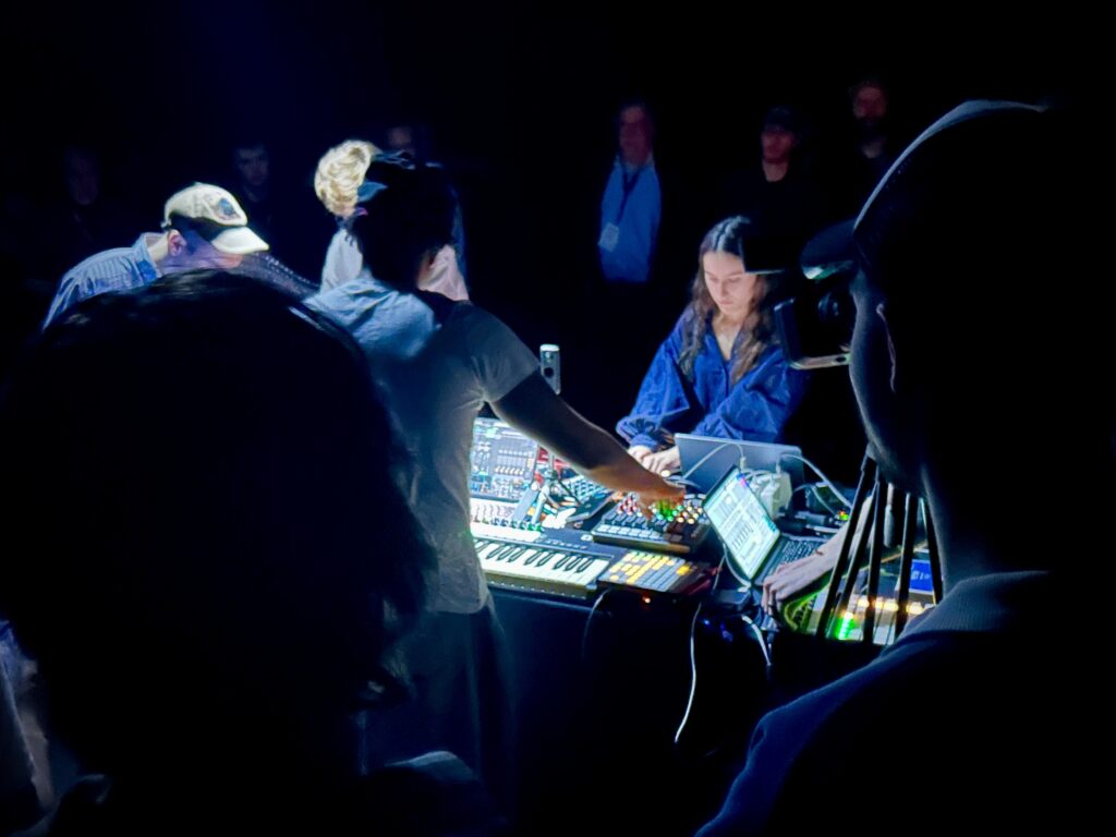 Immersive Music centraal in Bootstraat – door Meike Cich en Catalina Gelders