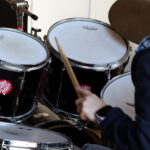 Kinderen zetten hun eerste stappen in muziek: binnenkijken in de Muziekclub 6+ in Hasselt