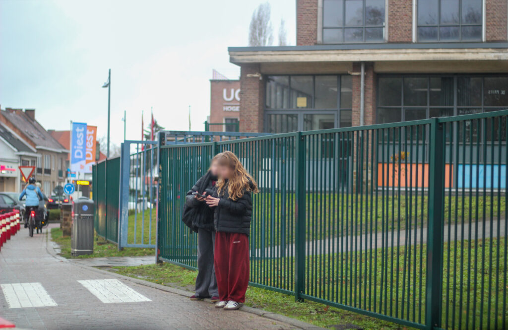 Jongerentaal: ‘Ik merk dat ik woorden moet uitleggen die vanzelfsprekend zijn’