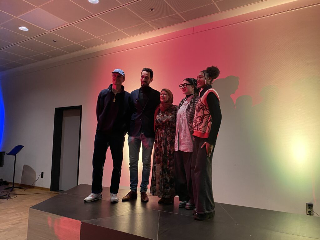 BK Slam Poetry “Off Grid” in Genk: een podium waar mensen kunnen groeien