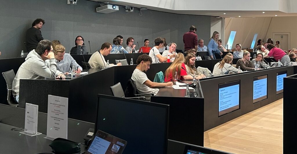 Passie én een hoger loon: studenten PXL Education denken na over lerarentekort